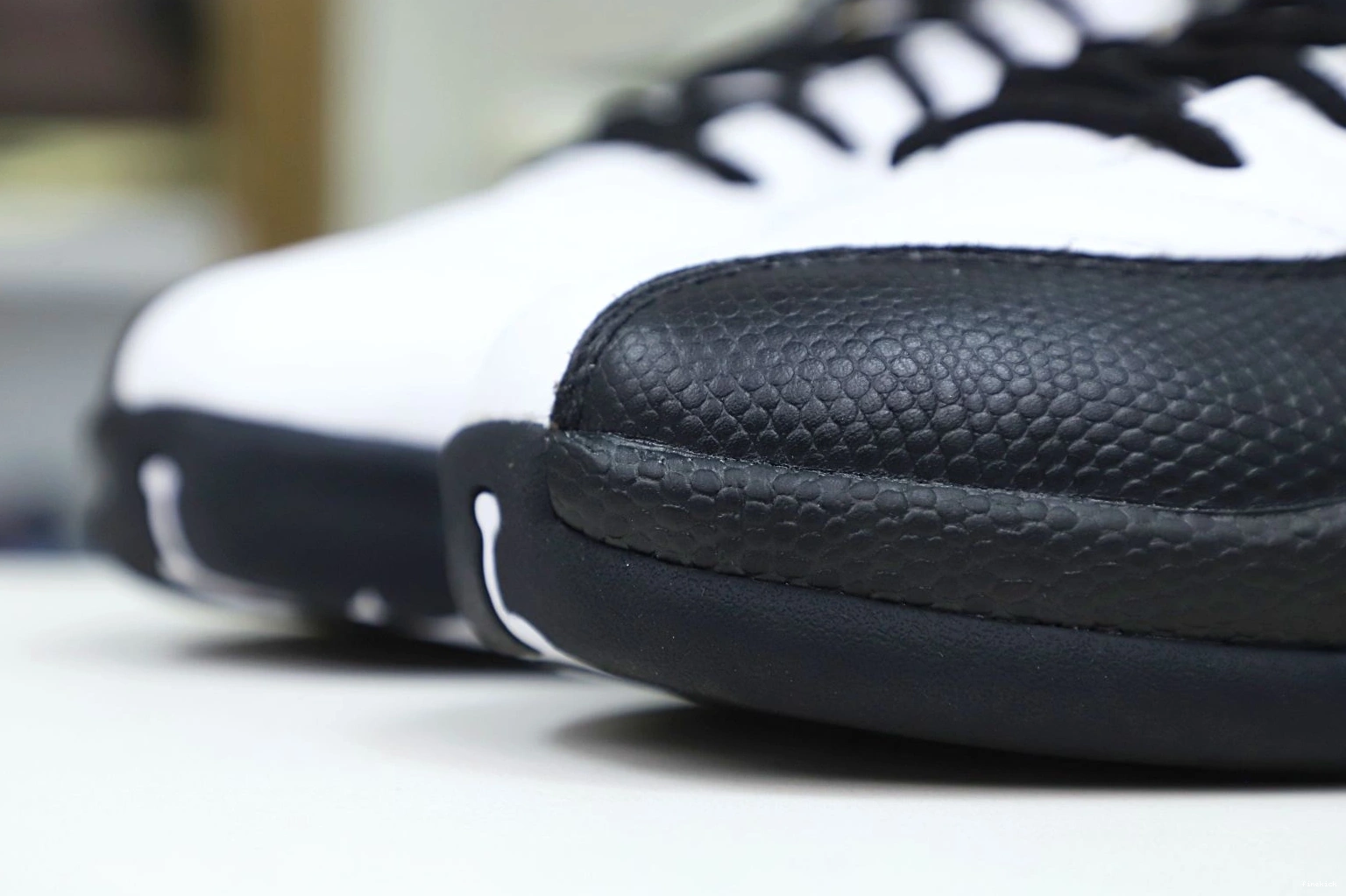 12 AIR 'ROYALTY' JORDAN RETRO 0123